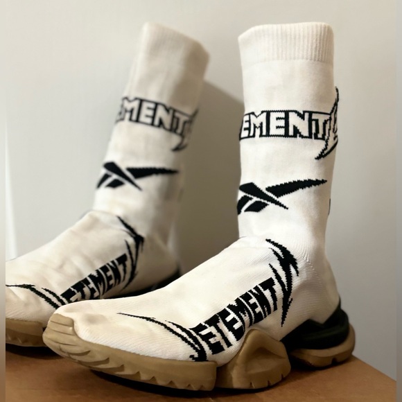 Reebok x Vetements - Picture 2 of 3